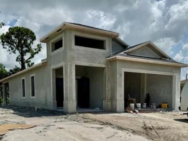 879 Sunrise Blvd, Lehigh Acres, FL 33974