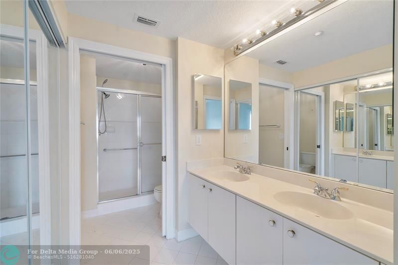 7611 Southampton Terrace, Unit 405A, Tamarac, FL 33321 Photo