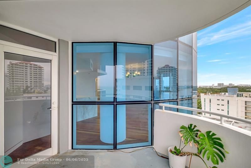 6301 Collins Avenue, Unit 1007, Miami Beach, FL 33141 Photo