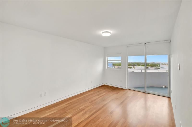 6301 Collins Avenue, Unit 1007, Miami Beach, FL 33141 Photo