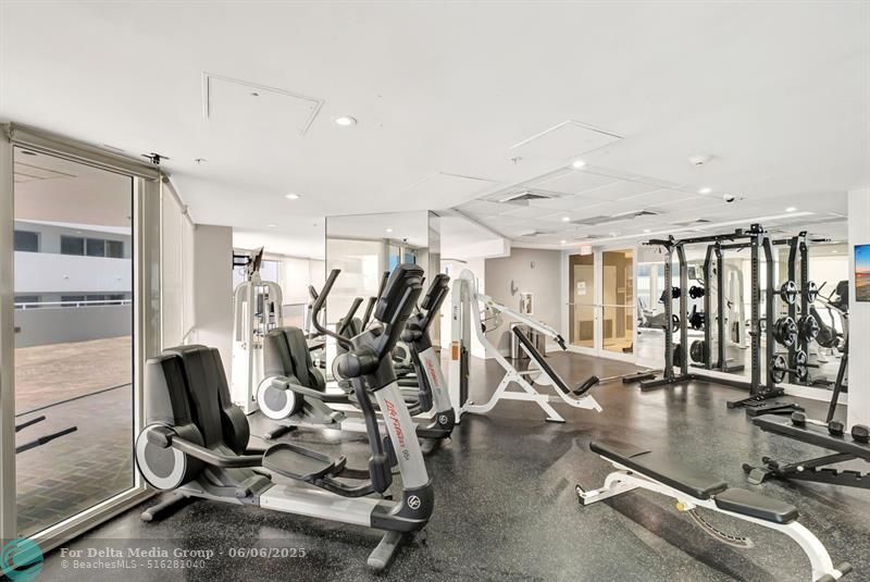 6301 Collins Avenue, Unit 1007, Miami Beach, FL 33141 Photo