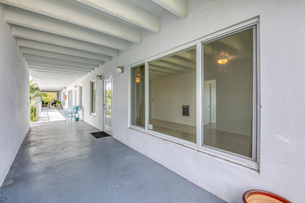 1520 Lake Avenue, Unit 6b, Lake Worth Beach, FL 33460 Photo