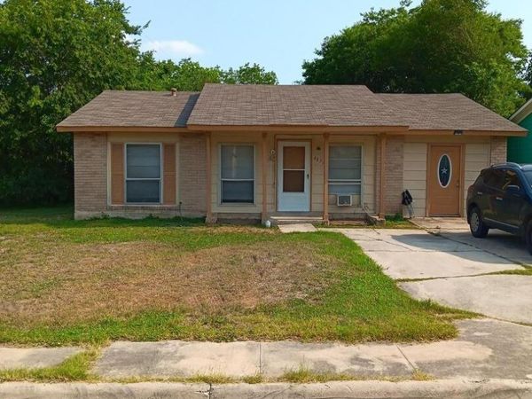 4830 Borchers, Kirby, TX 78219