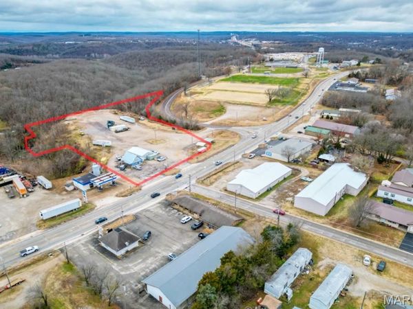 1125 Old Rt. 66, MO 65584