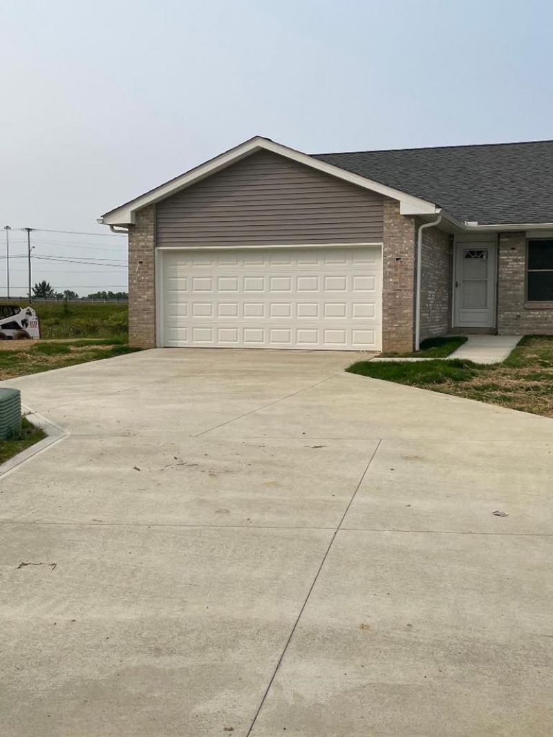 2583 Deerfield Road, Mansfield, OH 44906 Main Photo