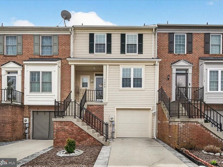 7093 Gresham Court W, Frederick, MD 21703 Main Photo