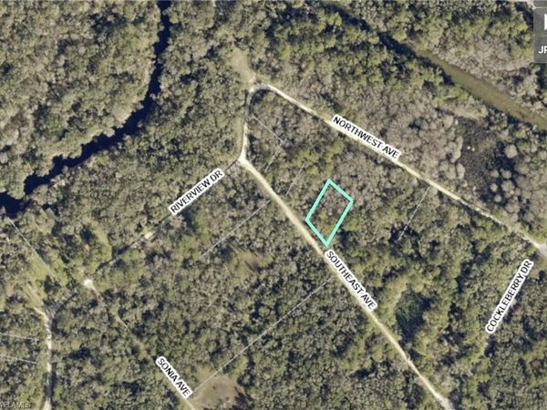 7406 Southeast AVE, WEBSTER, FL 33597