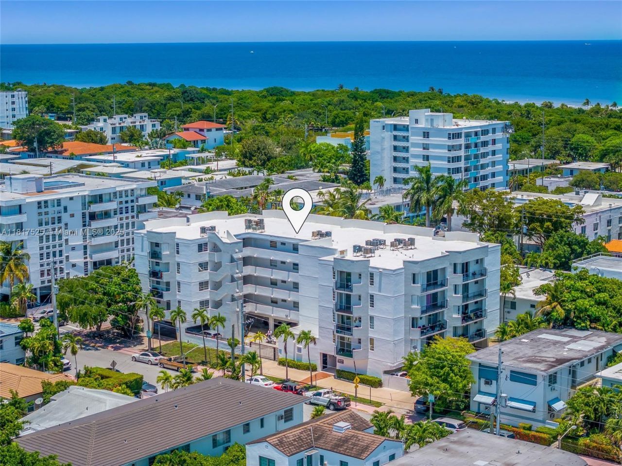 7921 Byron Ave, Unit 407, Miami Beach, FL 33141 Photo