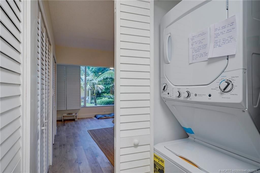 245 NE Macarthur Boulevard, Unit 11, Stuart, FL 34996 Photo