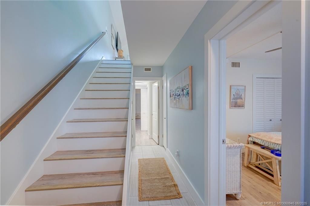 245 NE Macarthur Boulevard, Unit 11, Stuart, FL 34996 Photo