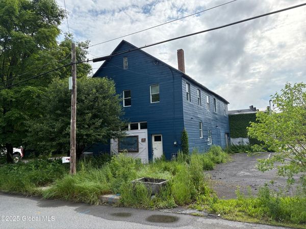 10 Thompson Street, Ballston Spa, NY 12020