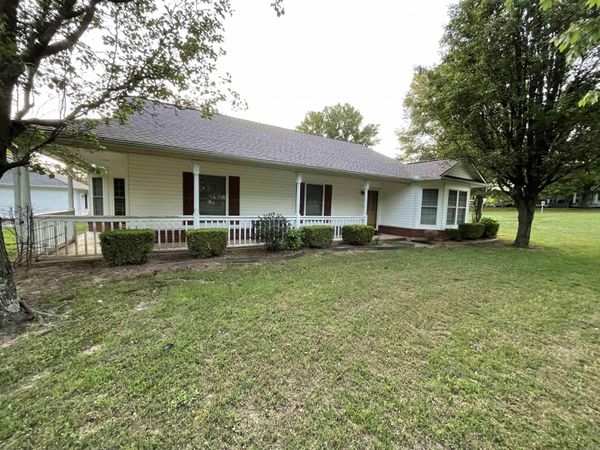26 Miller Street, Altus, AR 72821