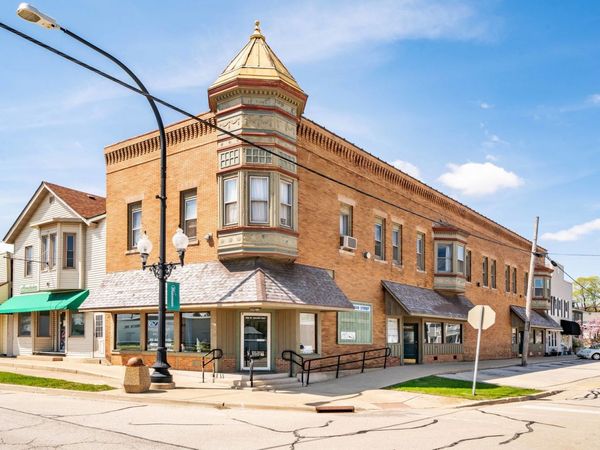 000 E Lincoln Street, Waterman, IL 60556