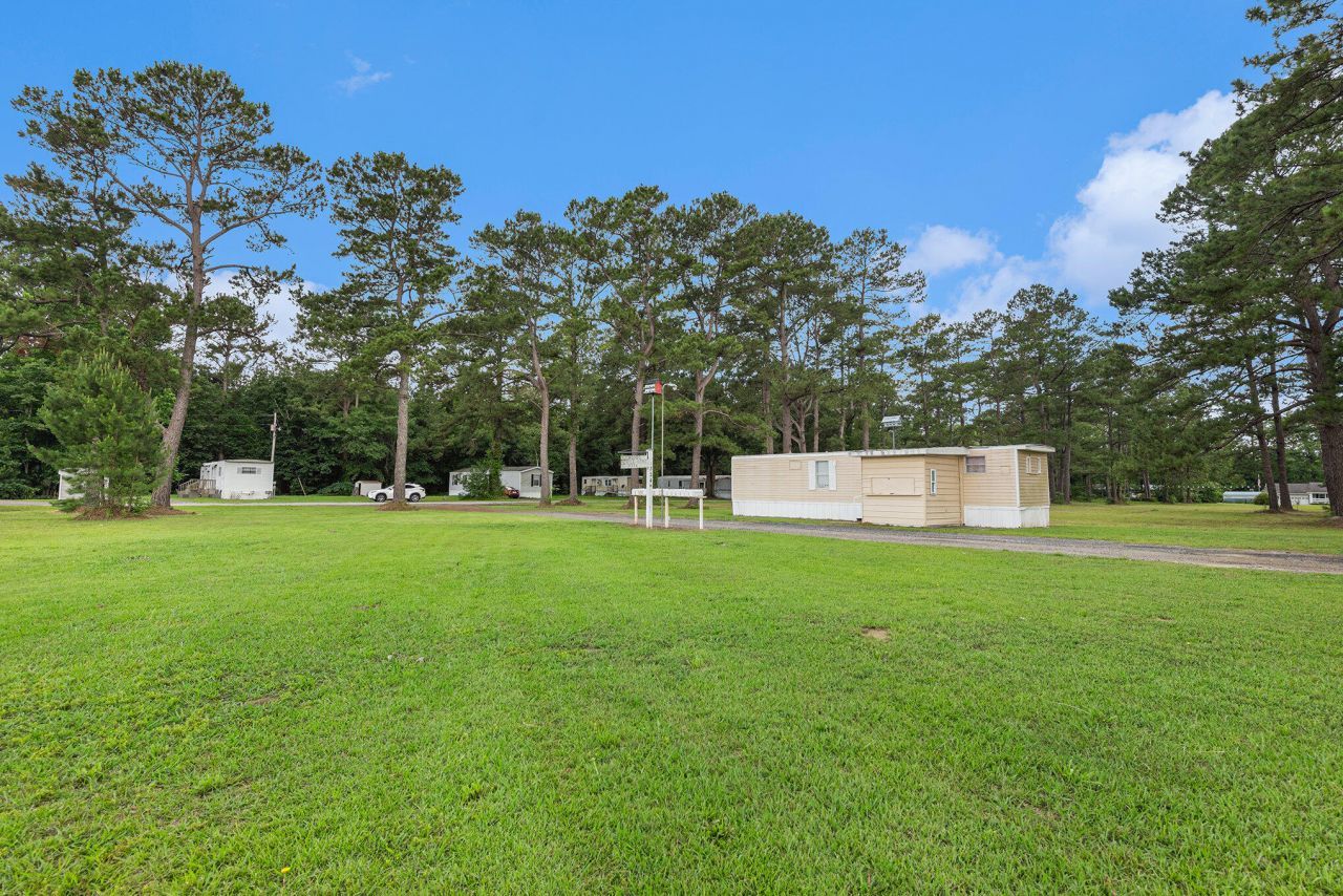 1324 N Highway 17a Photo 30