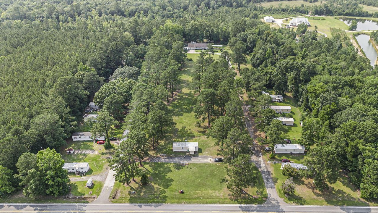 1324 N Highway 17a Photo 37