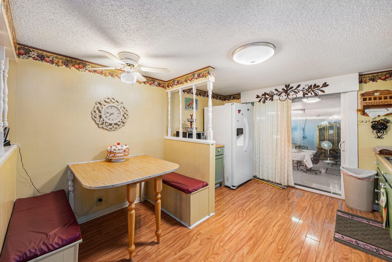 1324 N Highway 17a Photo 7