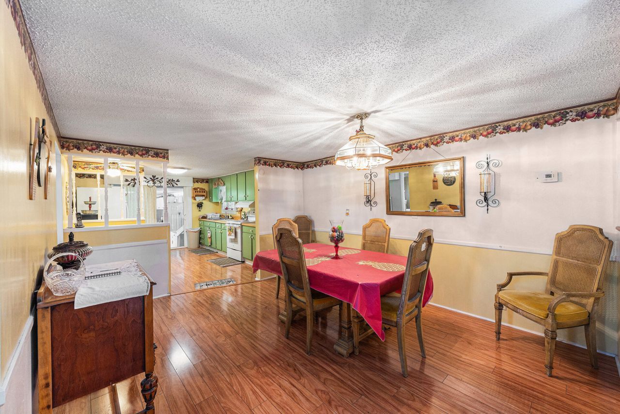 1324 N Highway 17a Photo 8