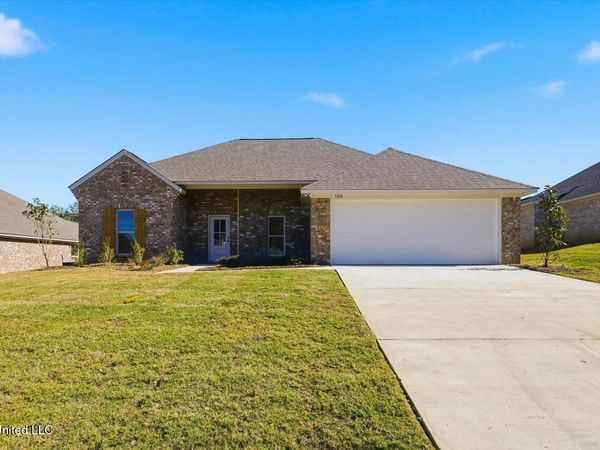 106 Madisonville Drive, Canton, MS 39046
