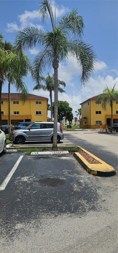 14921 SW 82nd Ln, Unit 19-508, Miami, FL 33193 Photo