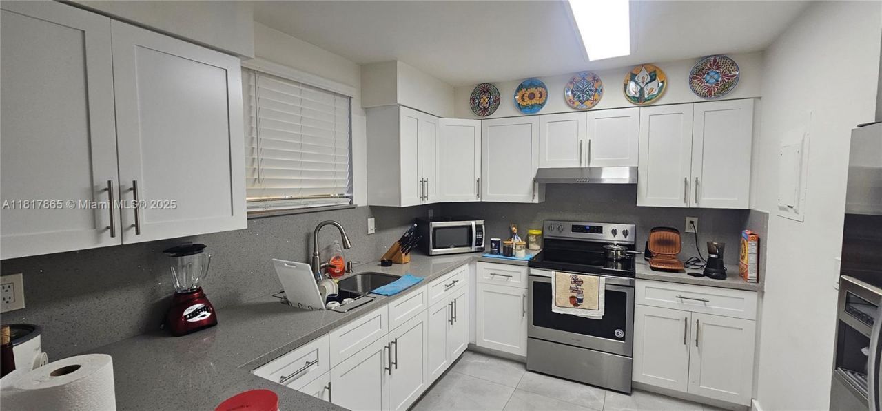 14921 SW 82nd Ln, Unit 19-508, Miami, FL 33193 Photo