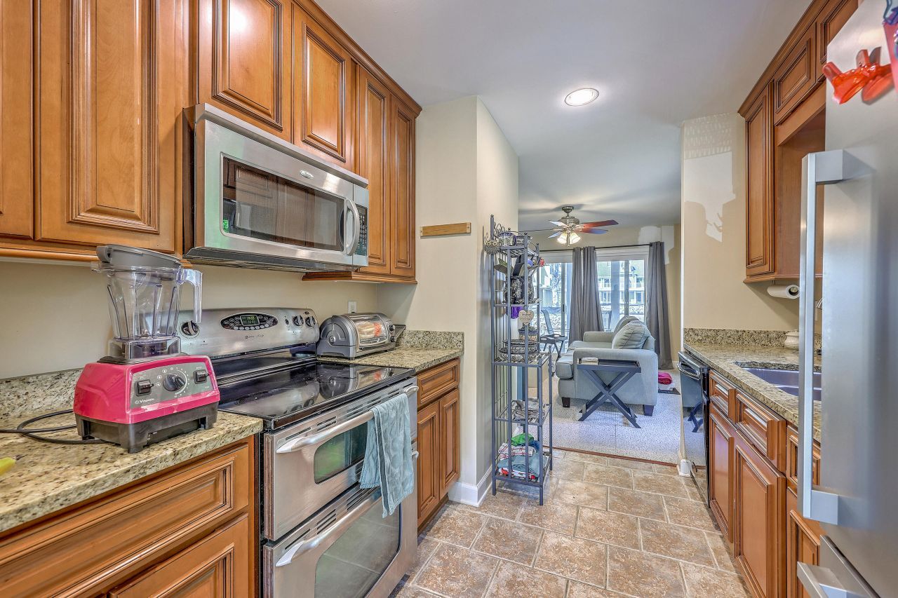 851 Sandlake Drive Photo 10