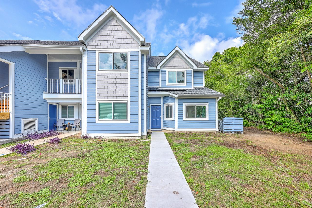 851 Sandlake Drive Photo 17