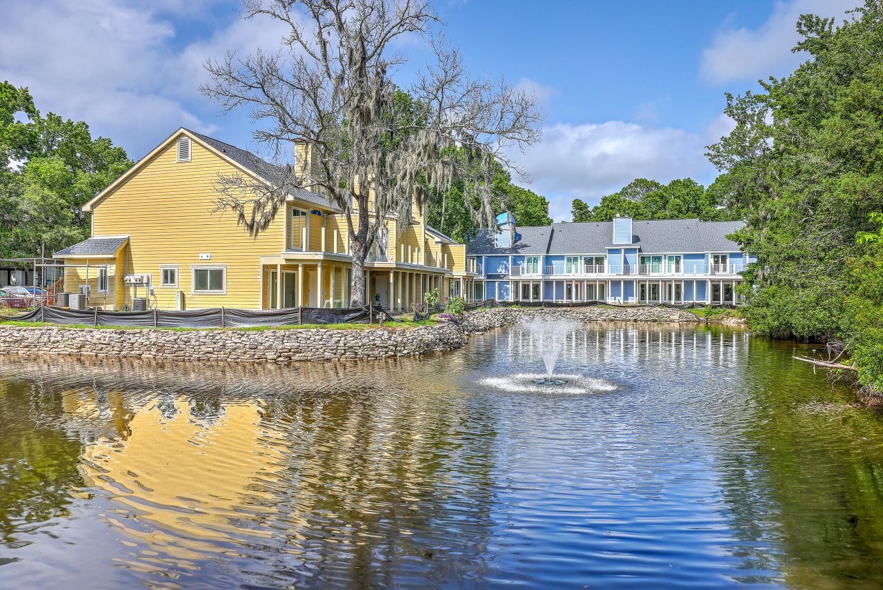 851 Sandlake Drive Photo 4