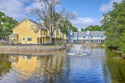 851 Sandlake Drive photo 4