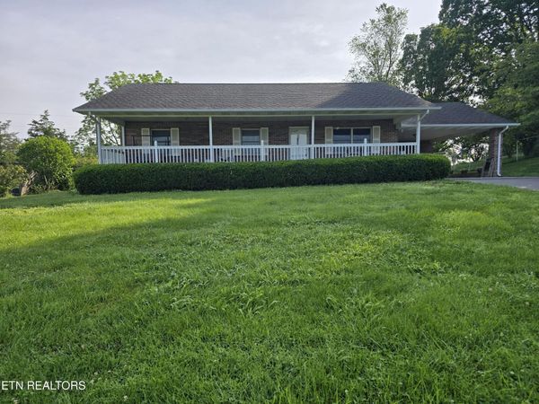 604 Lawrence St, New Tazewell, TN 37825