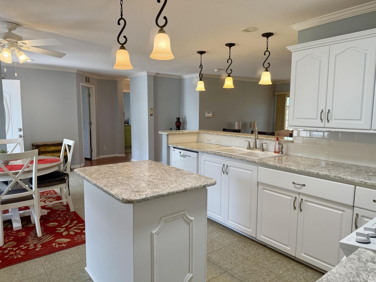 216 Walden Lake Rd. Photo 7