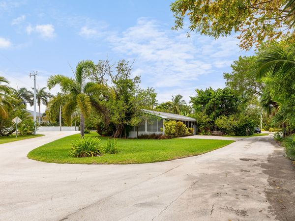 180 Sugarloaf Drive, Sugarloaf, FL 33042
