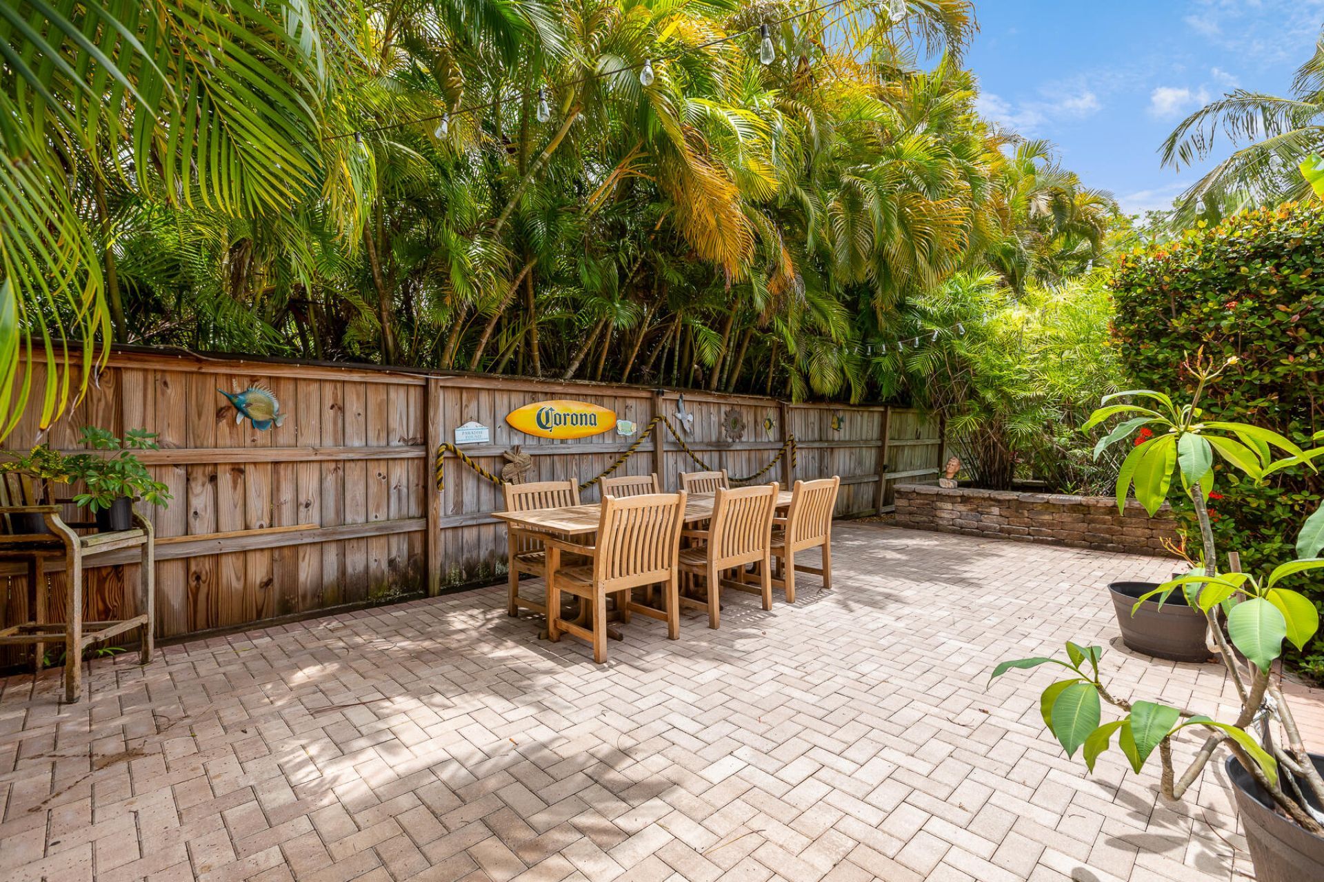 180 Sugarloaf Drive, Sugarloaf, FL 33042 Photo