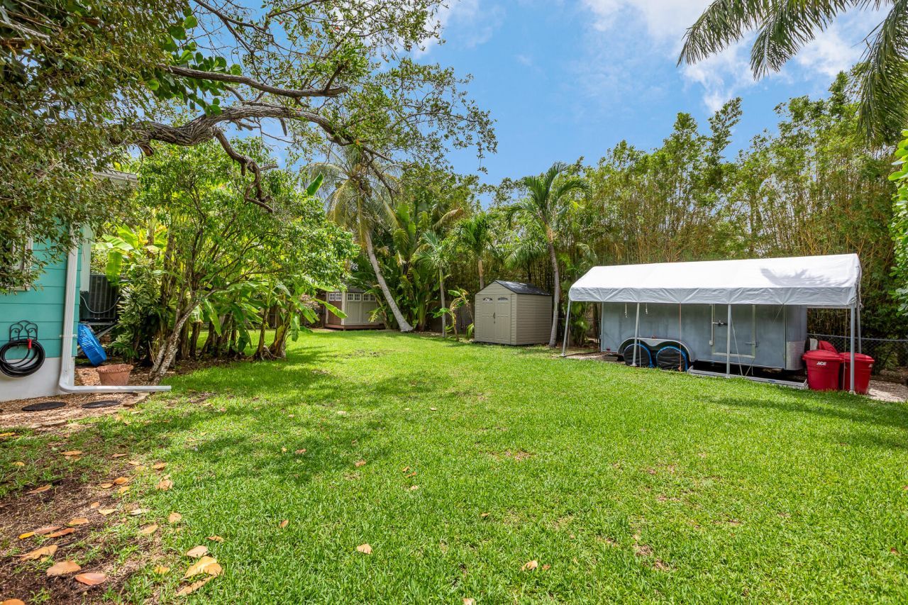 180 Sugarloaf Drive, Sugarloaf, FL 33042 Photo