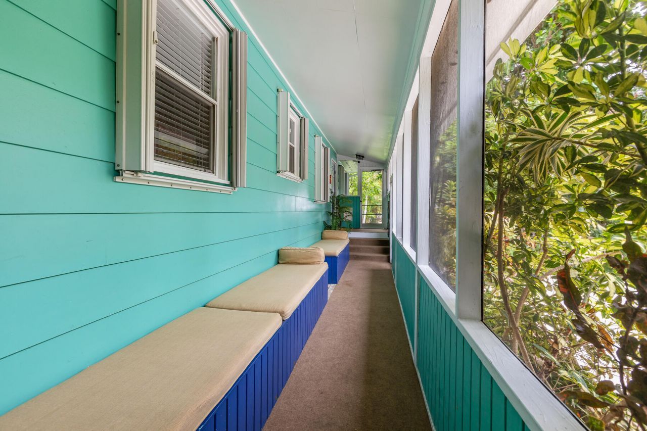 180 Sugarloaf Drive, Sugarloaf, FL 33042 Photo