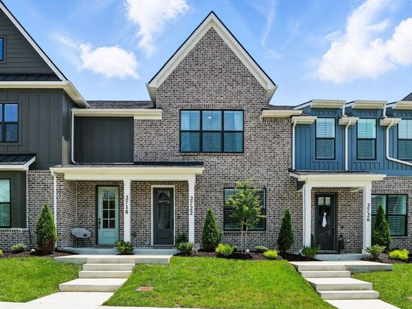 2722 Bramblewood Ln, Thompsons Station, TN 37179