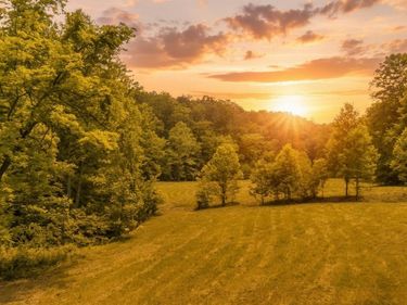 275 Horns River Road Road, Irvine, KY 40336