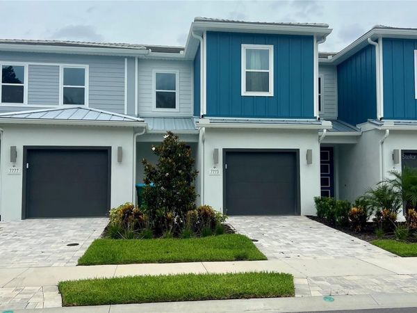 7773 SPECTRUM DRIVE, REUNION, FL 34747