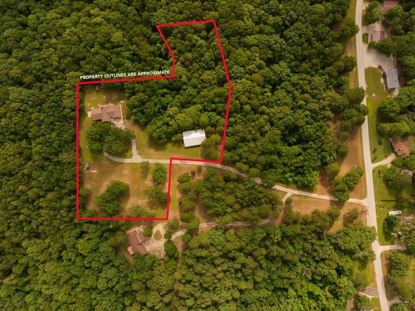 161 Candlewood Lane, Lampe, MO 65681