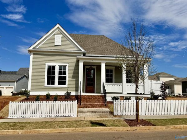 14 Eddy Street NW, Huntsville, AL 35806