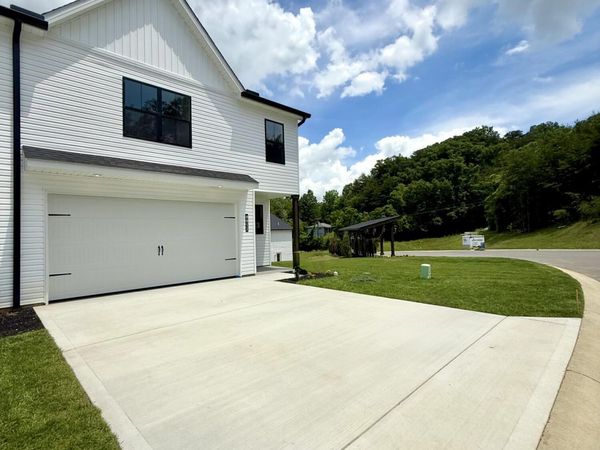 8852 Chapman Trace Way, Knoxville, TN 37920