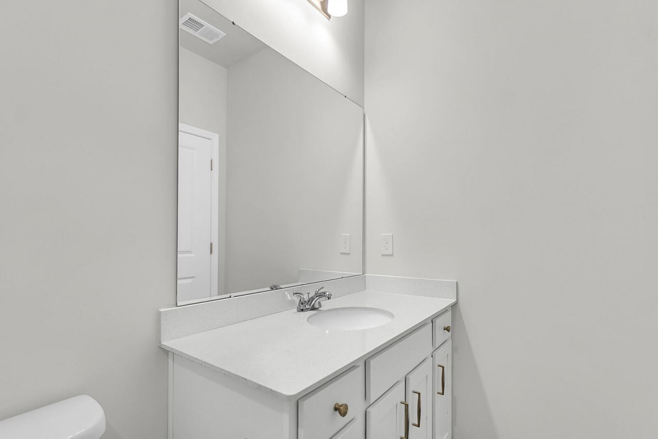 1026 Carolina Way Photo 35