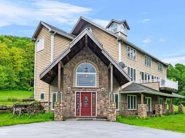 42 Blackstone Ridge, Holmes, NY 12531