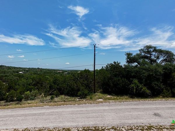 841 Rutherford , Fischer, TX 78623