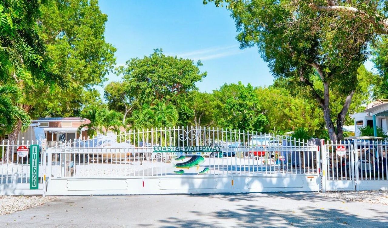 101620 Overseas Highway, Unit 5N, Key Largo, FL 33037 Photo