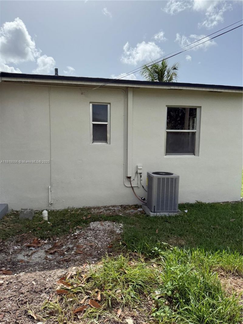 14940 Monroe St, Miami, FL 33176 Photo