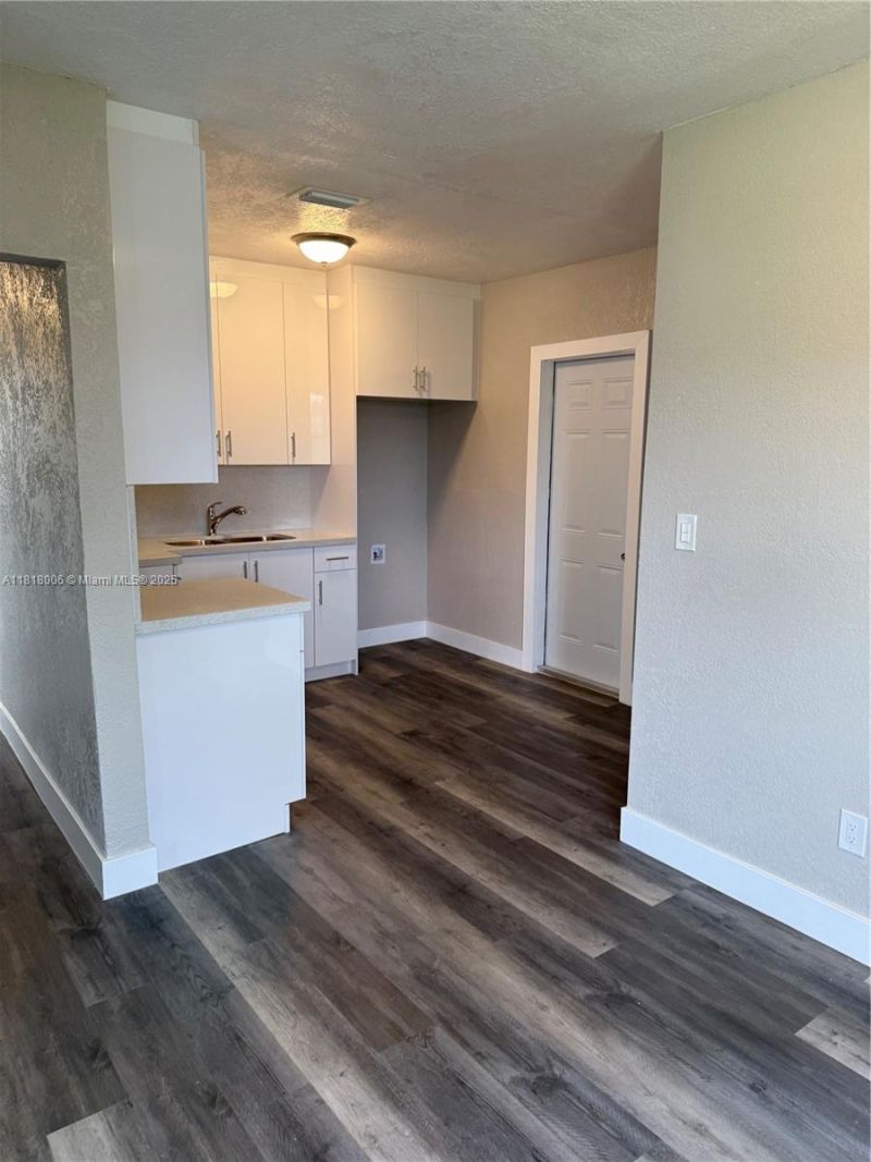 14940 Monroe St, Miami, FL 33176 Photo