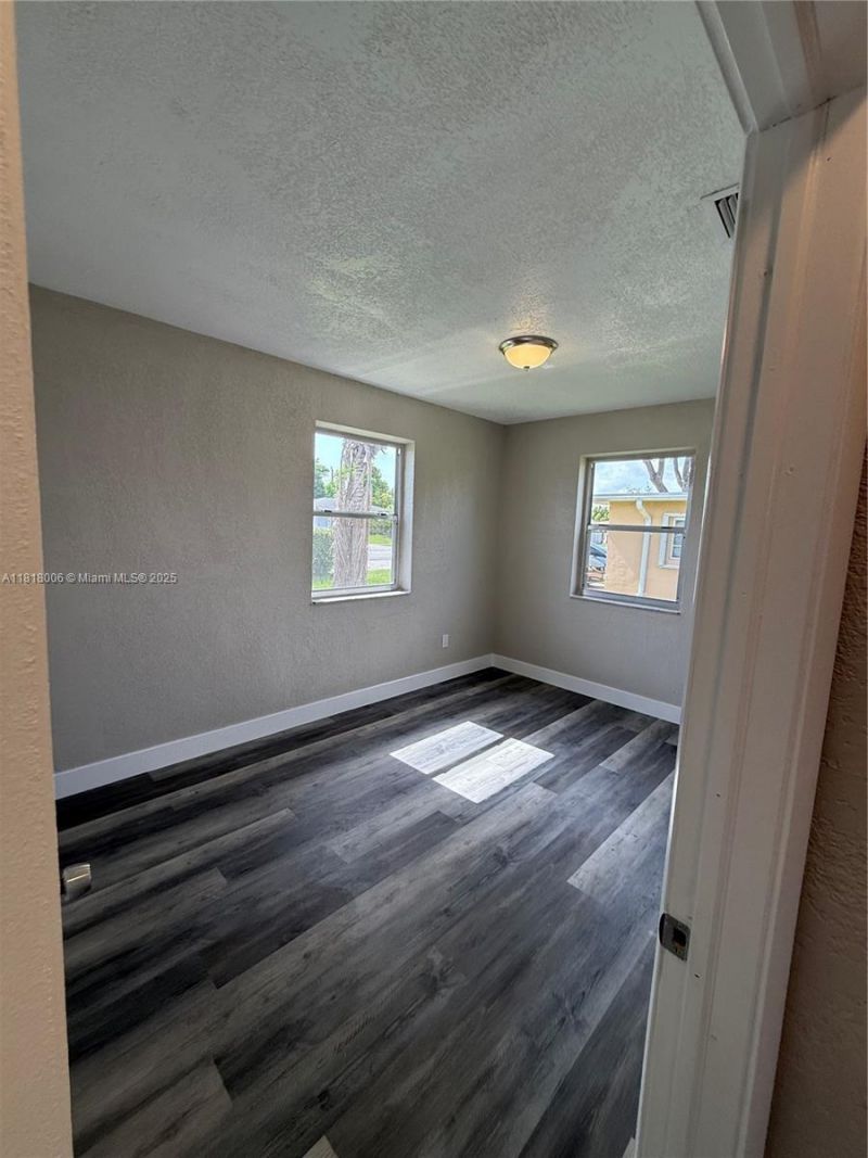 14940 Monroe St, Miami, FL 33176 Photo