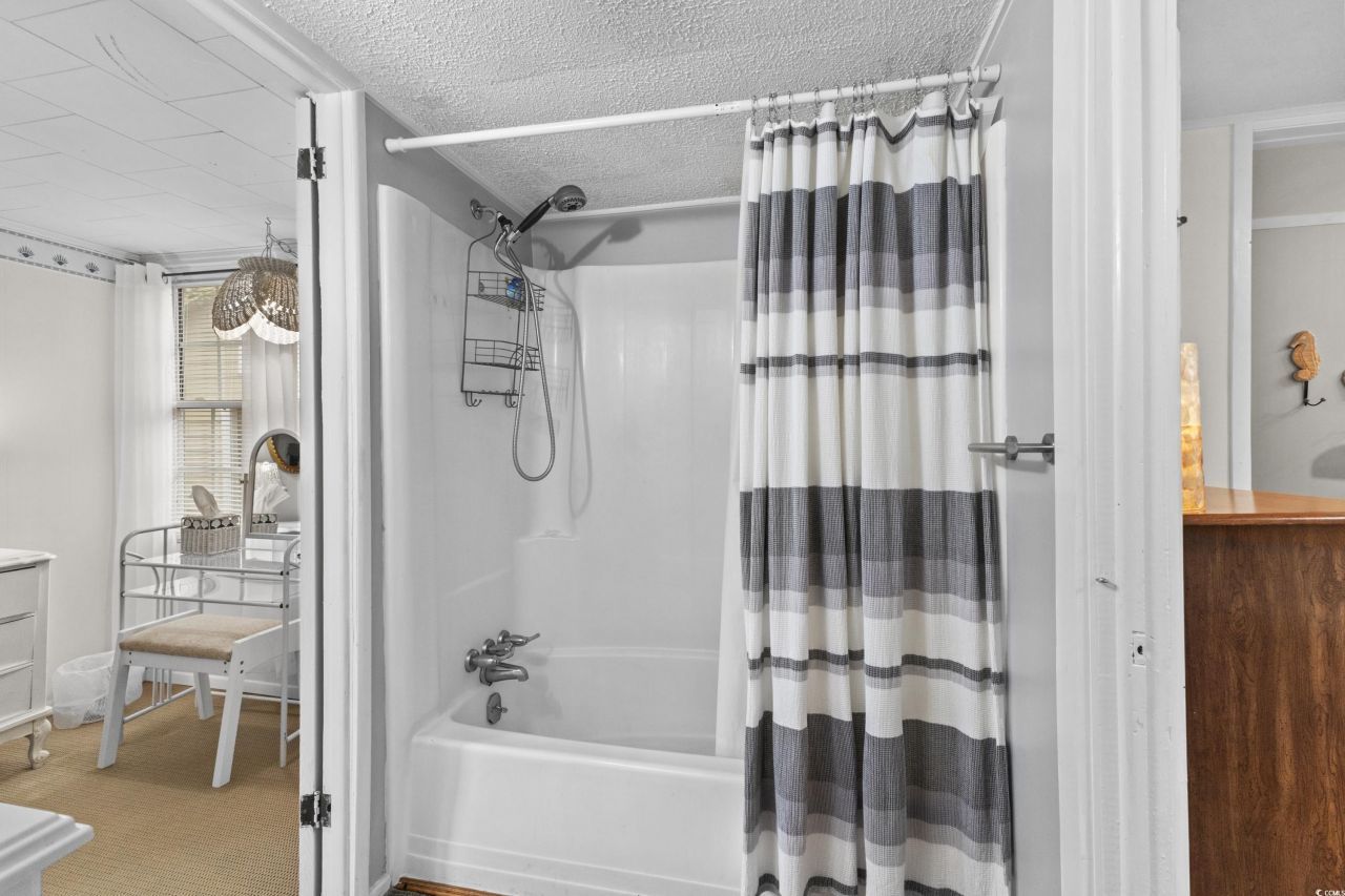 6001-t3 S Kings Hwy. Photo 14