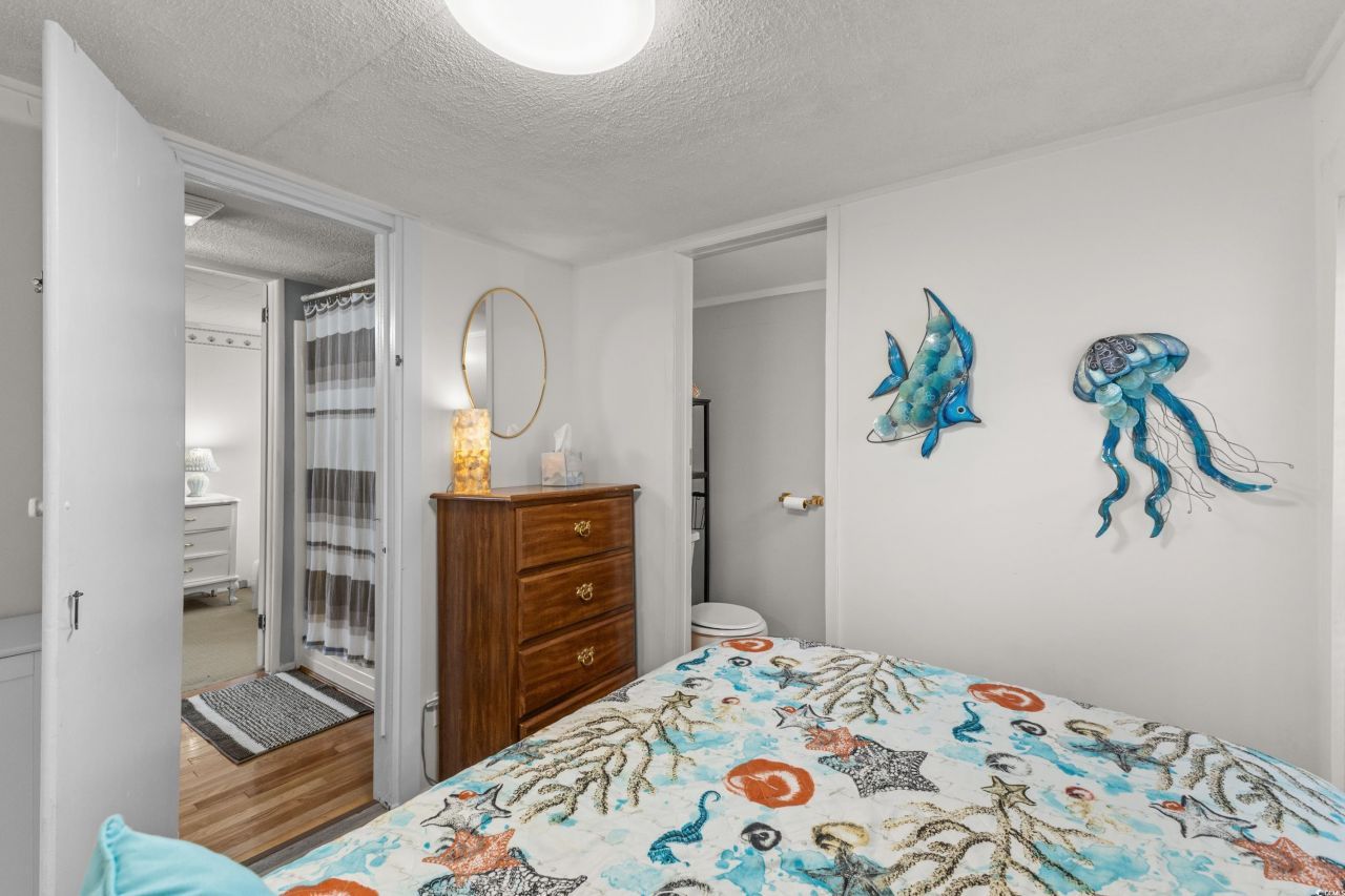 6001-t3 S Kings Hwy. Photo 18