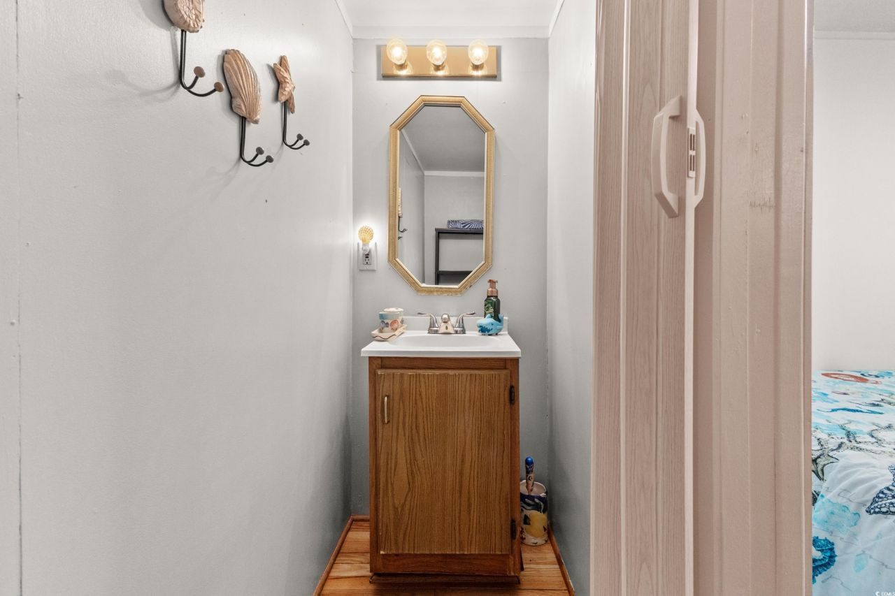 6001-t3 S Kings Hwy. Photo 20